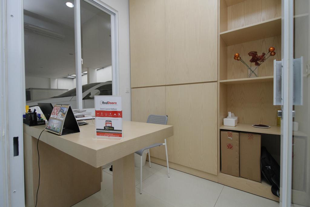 Mk House Scbd Hotell Jakarta Eksteriør bilde